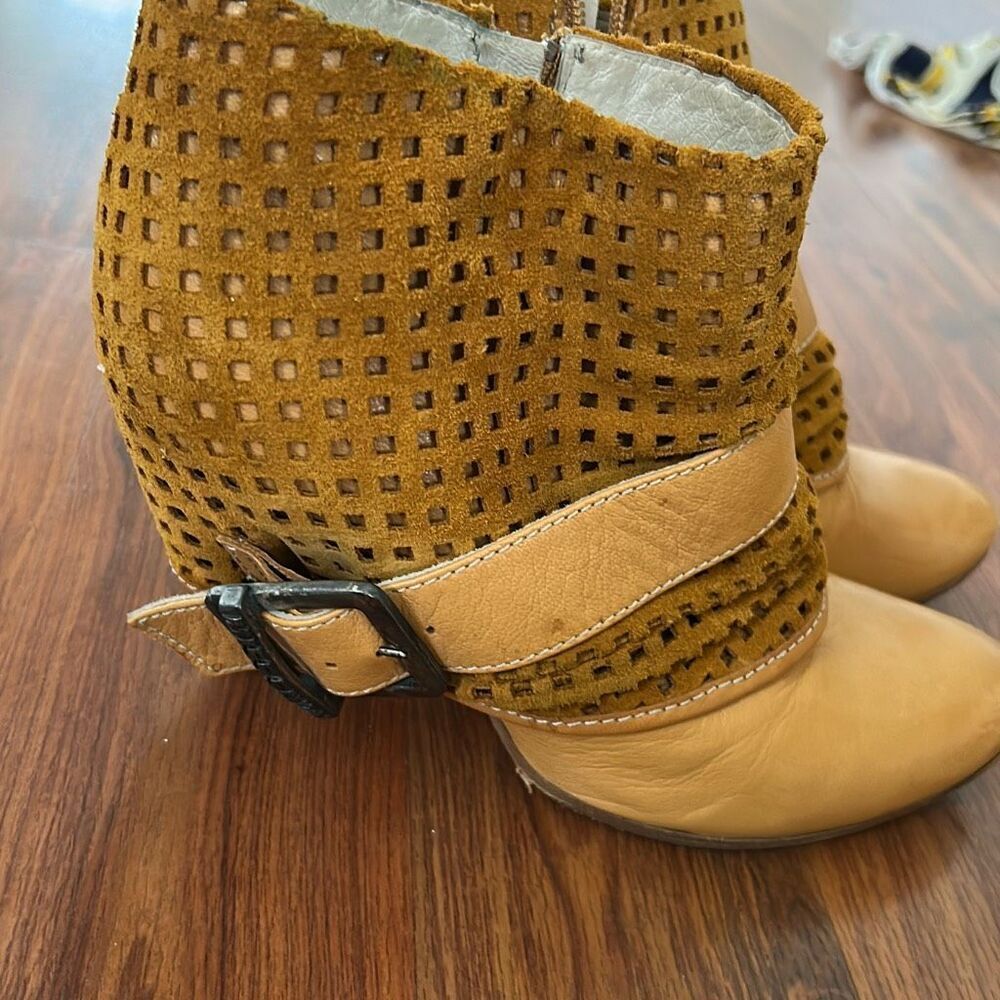 Miss Sixty camel mustard leather suede funky bootie boots size 39